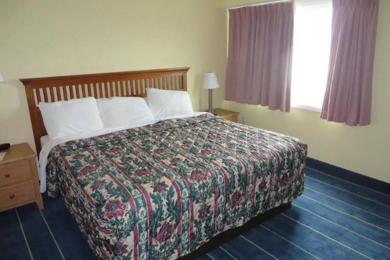 Days Inn By Wyndham Alexandria Mn Екстер'єр фото
