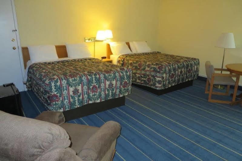 Days Inn By Wyndham Alexandria Mn Екстер'єр фото