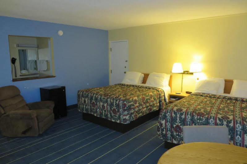 Days Inn By Wyndham Alexandria Mn Екстер'єр фото